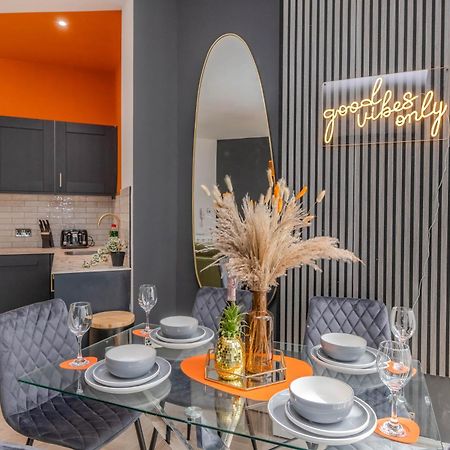 Amazing 3 Bedroom Flat I Next To Brighton Beach & Shopping Center Luaran gambar