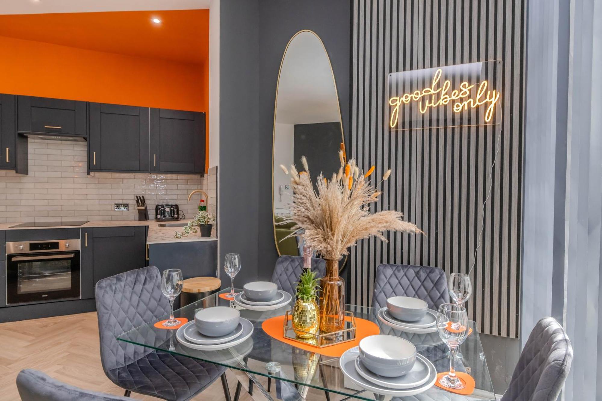 Amazing 3 Bedroom Flat I Next To Brighton Beach & Shopping Center Luaran gambar