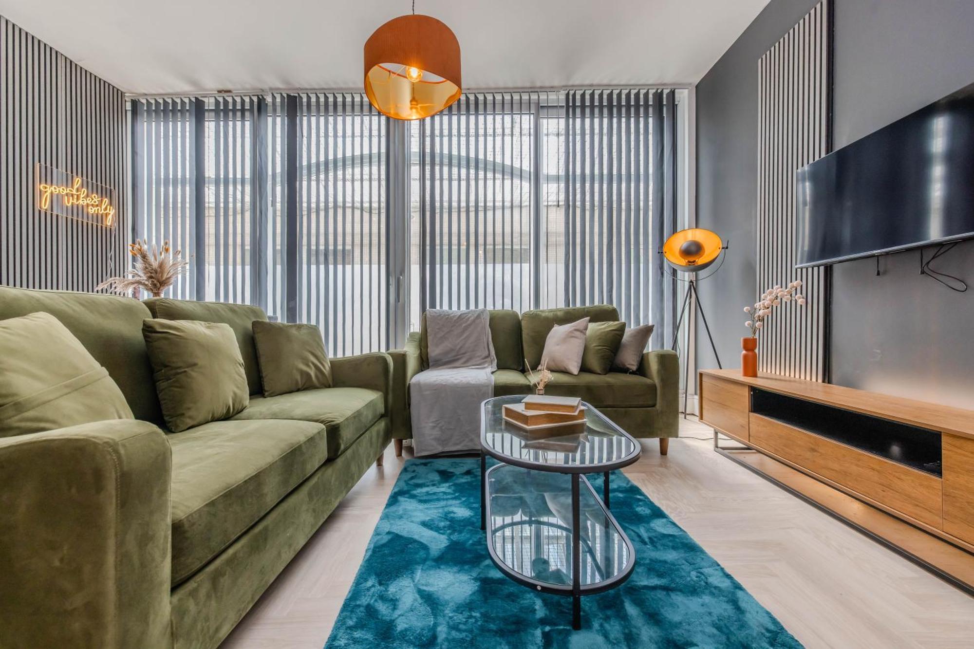 Amazing 3 Bedroom Flat I Next To Brighton Beach & Shopping Center Luaran gambar